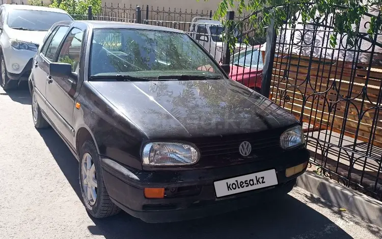 Volkswagen Golf 1995 годаүшін1 500 000 тг. в Астана