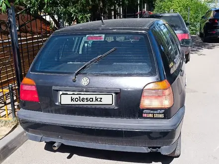 Volkswagen Golf 1995 года за 1 500 000 тг. в Астана – фото 5