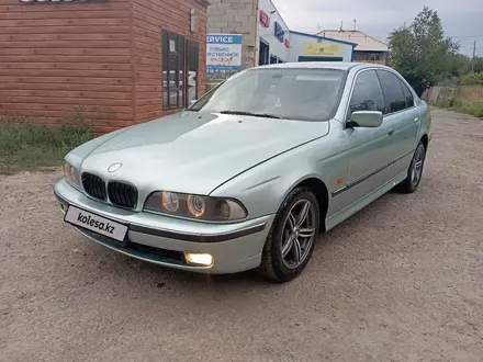 BMW 528 1997 года за 2 200 000 тг. в Астана – фото 4