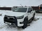 Toyota Hilux 2021 годаfor22 000 000 тг. в Актобе – фото 2