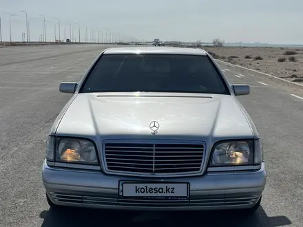 Mercedes-Benz S 320 1995 года за 4 300 000 тг. в Жанаозен – фото 3