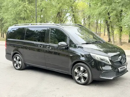 Mercedes-Benz V 250 2017 года за 28 000 000 тг. в Алматы – фото 7