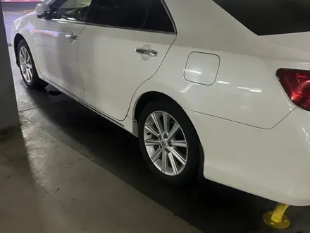 Toyota Camry 2012 года за 10 000 000 тг. в Алматы – фото 2