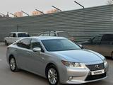 Lexus ES 300h 2013 года за 12 200 000 тг. в Шымкент – фото 2