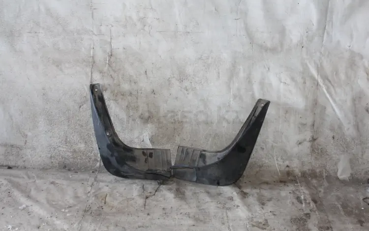 Брызговик задний левый правый, передний правый Kia Sportage 10-13 за 7 000 тг. в Караганда