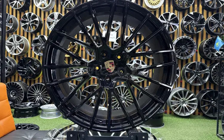 Диски PORSCHE R-22*5*130 разно широкие 8.5-9.5 в наличии Astana за 680 000 тг. в Астана