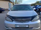 Toyota Camry 2004 года за 4 300 000 тг. в Петропавловск – фото 3