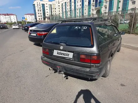 Volkswagen Passat 1993 года за 1 300 000 тг. в Уральск – фото 4