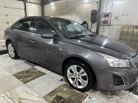 Chevrolet Cruze 2013 года за 3 300 000 тг. в Астана