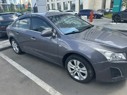 Chevrolet Cruze 2013 года за 3 300 000 тг. в Астана – фото 4
