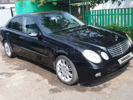 Mercedes-Benz E 320 2003 года за 9 500 000 тг. в Жетысай