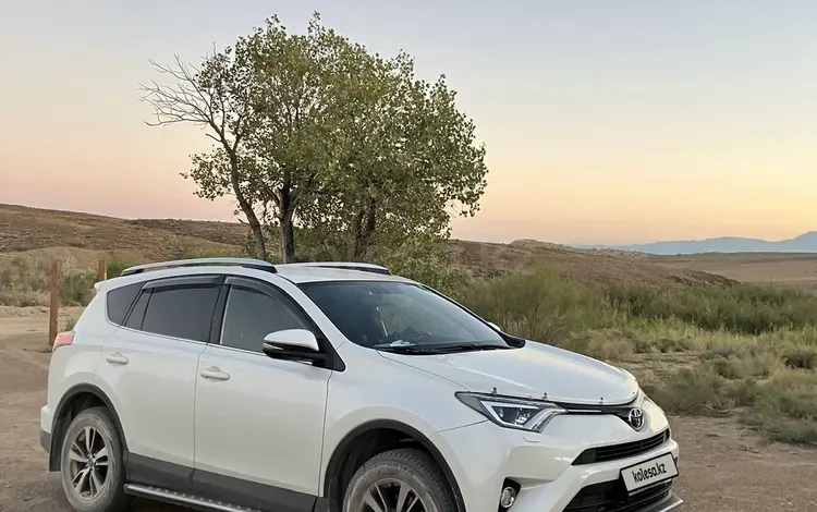 Toyota RAV4 2016 года за 12 000 000 тг. в Алматы