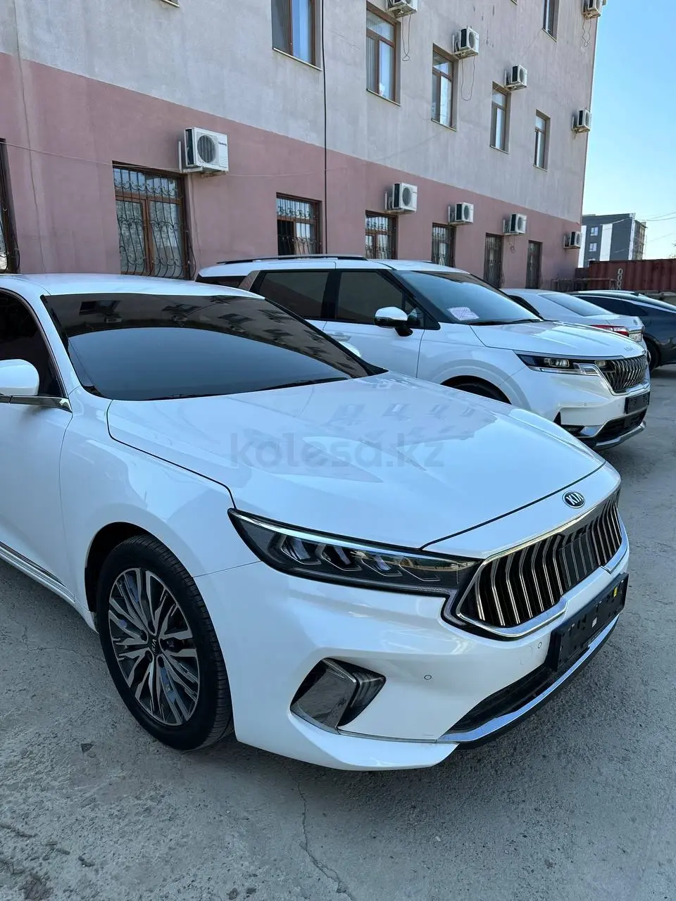 Продажа Kia K7 2020 года в Атырау - №159305961: цена 15300000₸. Купить ...