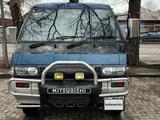 Mitsubishi Delica 1996 года за 2 700 000 тг. в Алматы – фото 2