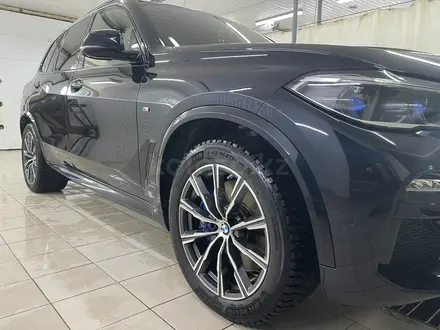 BMW X5 2020 года за 35 999 999 тг. в Костанай – фото 13