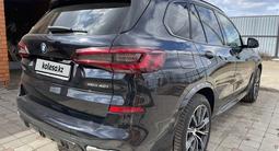 BMW X5 2020 года за 38 500 000 тг. в Костанай – фото 4