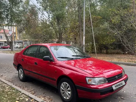 Toyota Carina E 1995 года за 2 000 000 тг. в Алматы – фото 2