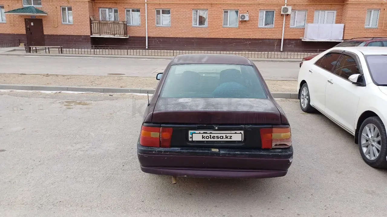 Opel Vectra, 1993