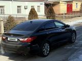 Hyundai Sonata 2011 годаfor6 500 000 тг. в Шымкент – фото 3