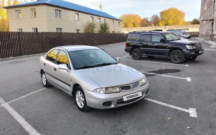 Mitsubishi Carisma 1999 года за 900 000 тг. в Караганда