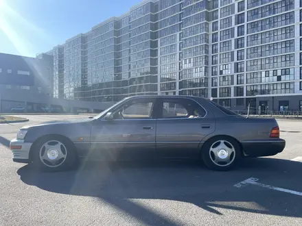 Lexus LS 400 1991 года за 4 200 000 тг. в Алматы – фото 15