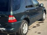 Mercedes-Benz ML 320 2001 года за 4 000 000 тг. в Экибастуз – фото 4