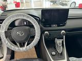 Toyota RAV4 2023 года за 20 590 000 тг. в Жанаозен – фото 3