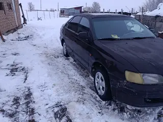 Toyota Carina E