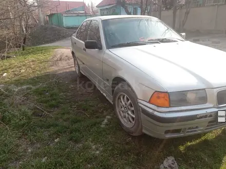 BMW 318 1992 года за 1 000 000 тг. в Алматы – фото 14