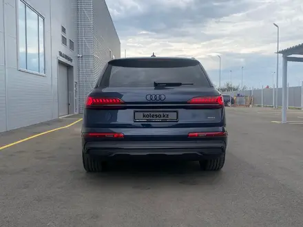 Audi Q7 2023 года за 55 500 000 тг. в Астана – фото 3