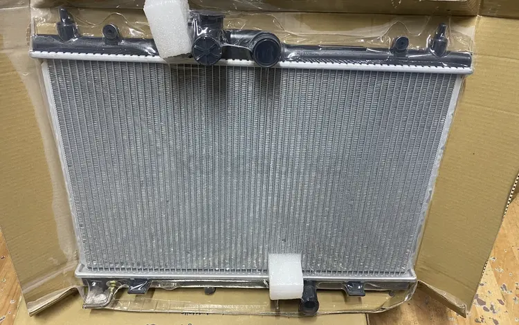 Основной радиатор на Nissan Tiida C11 в наличии! за 20 000 тг. в Алматы