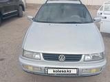 Volkswagen Passat 1994 годаfor1 800 000 тг. в Сарыагаш – фото 4