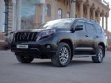 Toyota Land Cruiser Prado 2015 года за 25 500 000 тг. в Актау