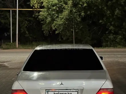 Mercedes-Benz E 320 1998 года за 3 750 000 тг. в Алматы – фото 2