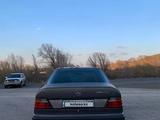 Mercedes-Benz E 230 1993 годаүшін1 100 000 тг. в Алматы – фото 4