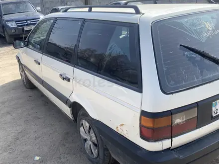 Volkswagen Passat 1990 года за 1 100 000 тг. в Алматы – фото 4