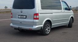 Volkswagen Multivan 2006 годаүшін8 500 000 тг. в Караганда – фото 4