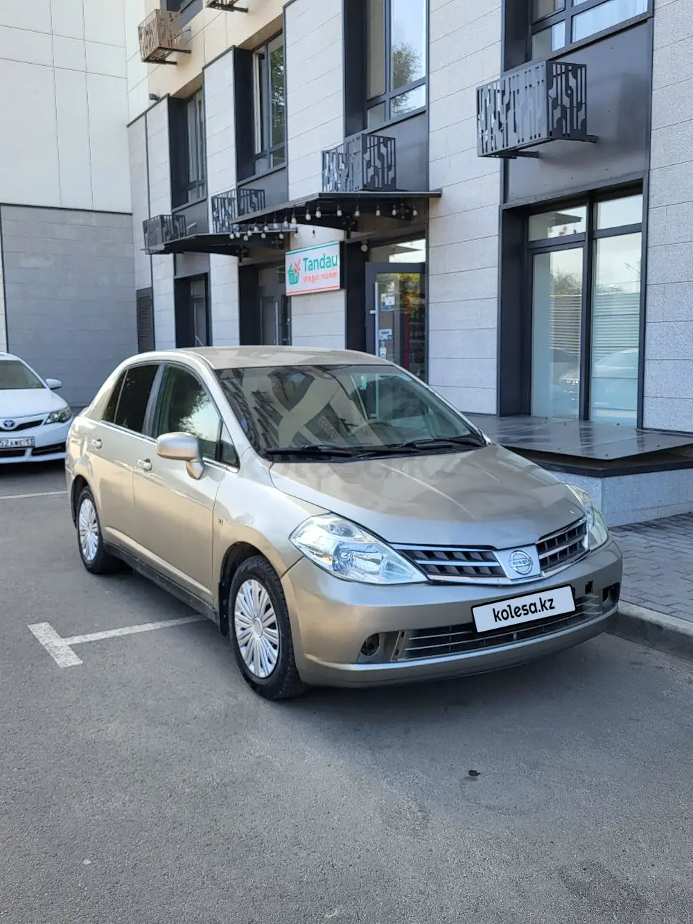 Nissan Tiida, 2006