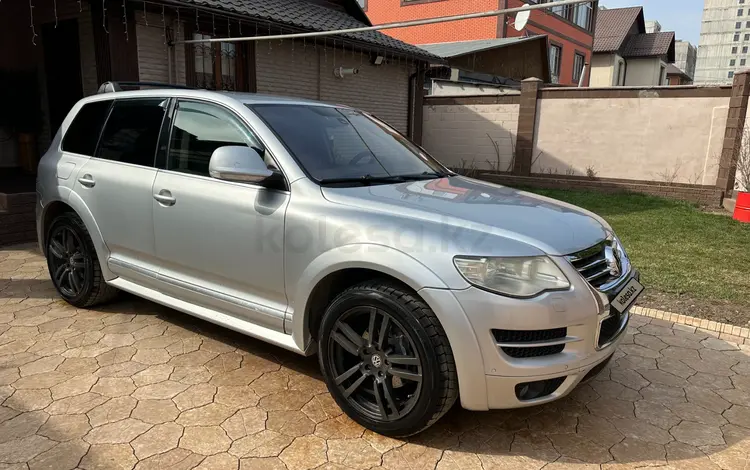 Volkswagen Touareg 2008 года за 7 200 000 тг. в Алматы