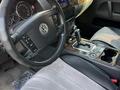 Volkswagen Touareg 2008 годаfor8 100 000 тг. в Алматы – фото 2