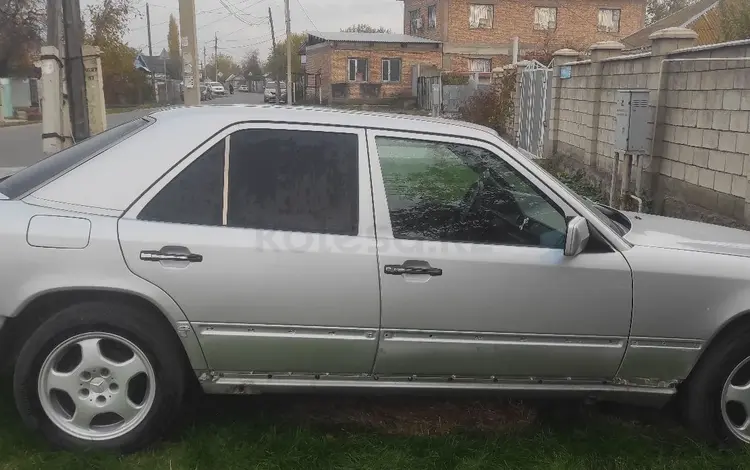 Mercedes-Benz E 280 1994 года за 2 600 000 тг. в Тараз