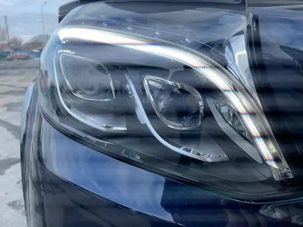 Mercedes-Benz GLS 400 2017 года за 31 400 000 тг. в Семей – фото 45