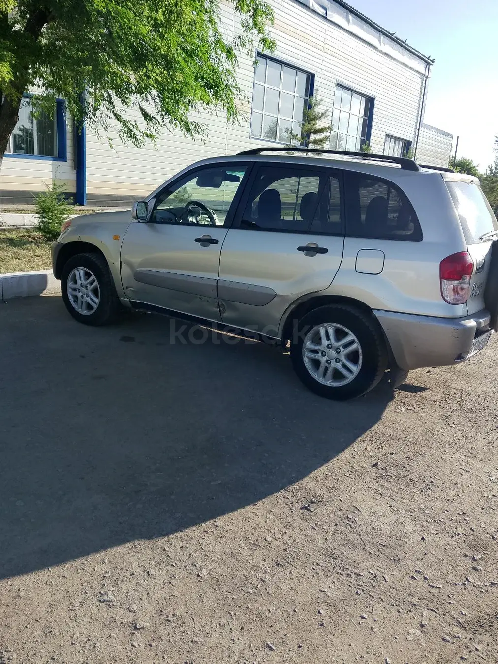 Toyota RAV4, 2002