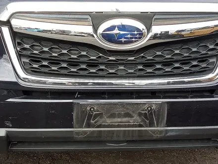 Бампер передний Subaru Forester SJ5 за 150 000 тг. в Усть-Каменогорск – фото 2