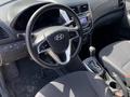 Hyundai Solaris 2013 года за 4 200 000 тг. в Актобе – фото 8