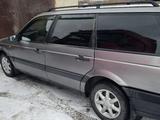 Volkswagen Passat 1992 годаүшін2 200 000 тг. в Семей – фото 5