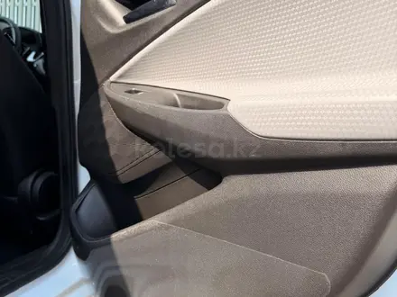 Chevrolet Onix 2025 года за 6 200 000 тг. в Алматы – фото 18