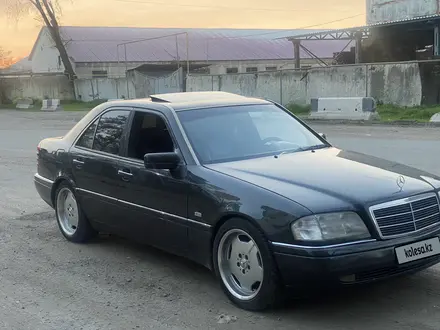 Mercedes-Benz C 280 1995 года за 3 000 000 тг. в Алматы