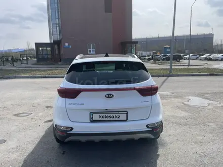 Kia Sportage 2019 года за 10 000 000 тг. в Усть-Каменогорск – фото 2