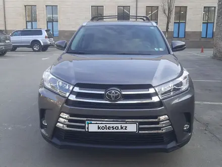 Toyota Highlander 2018 годаүшін18 700 000 тг. в Алматы